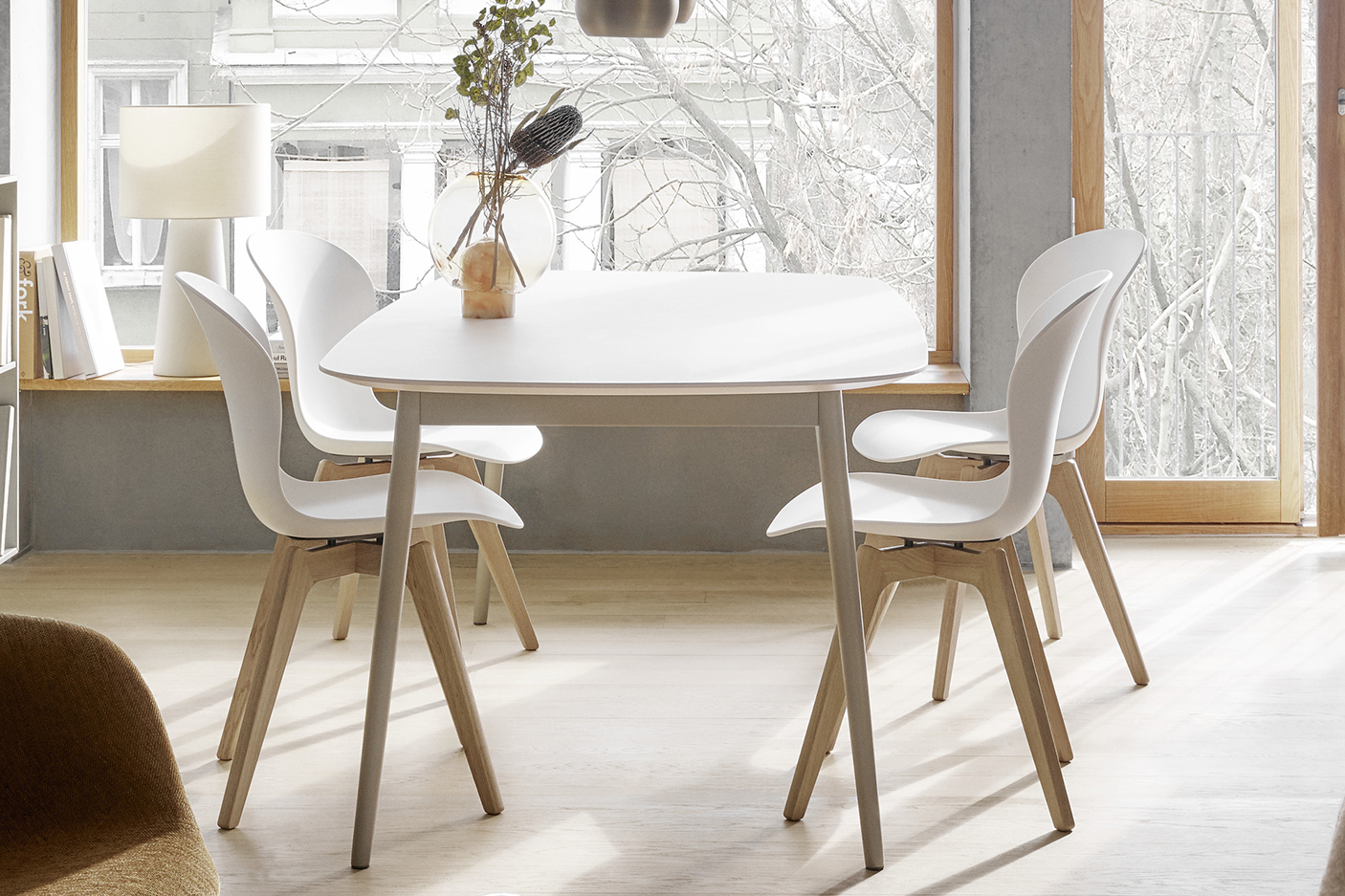 kingston dining table and chairs